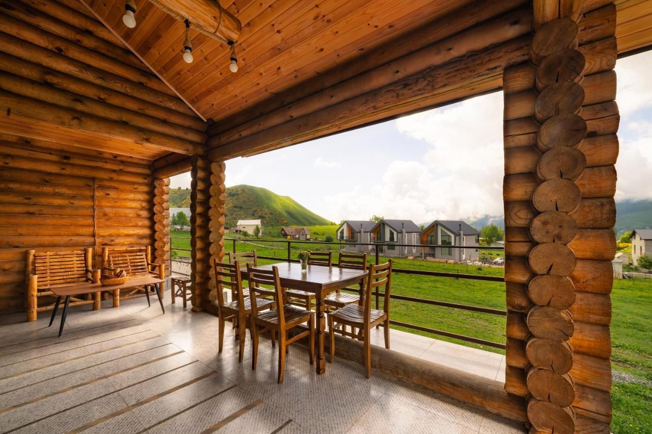 Snow Time Eco Chalet Гудаури Екстериор снимка
