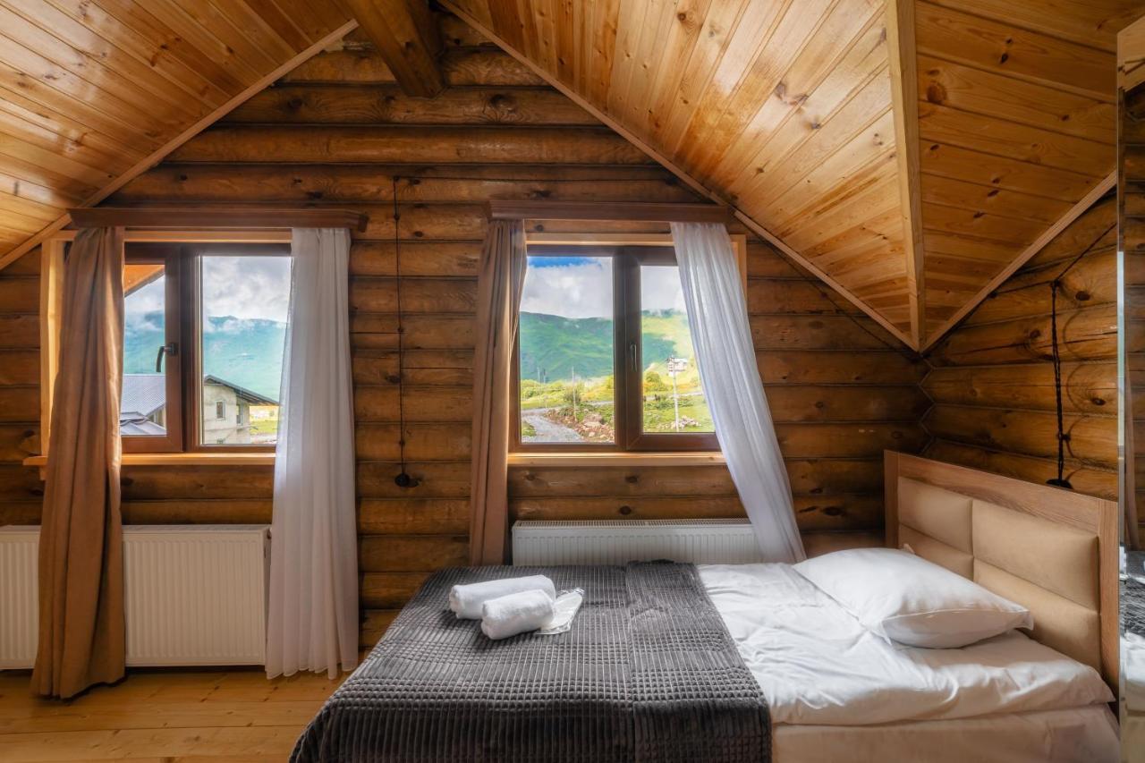 Snow Time Eco Chalet Гудаури Екстериор снимка