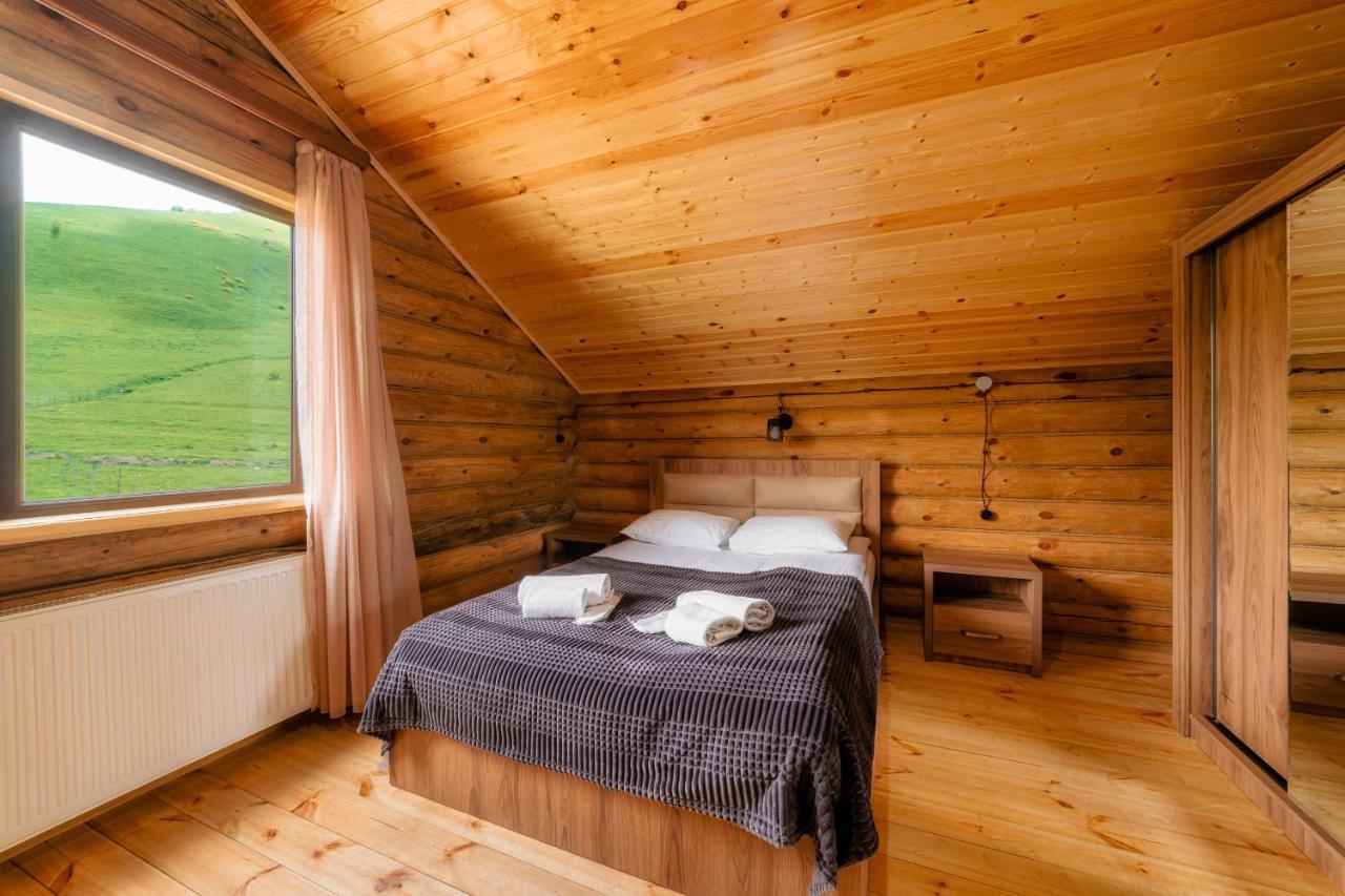 Snow Time Eco Chalet Гудаури Екстериор снимка