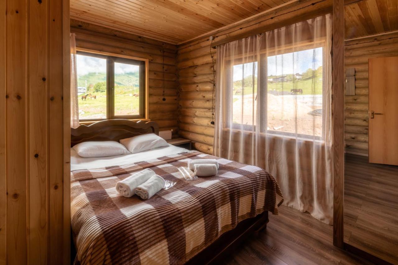 Snow Time Eco Chalet Гудаури Екстериор снимка