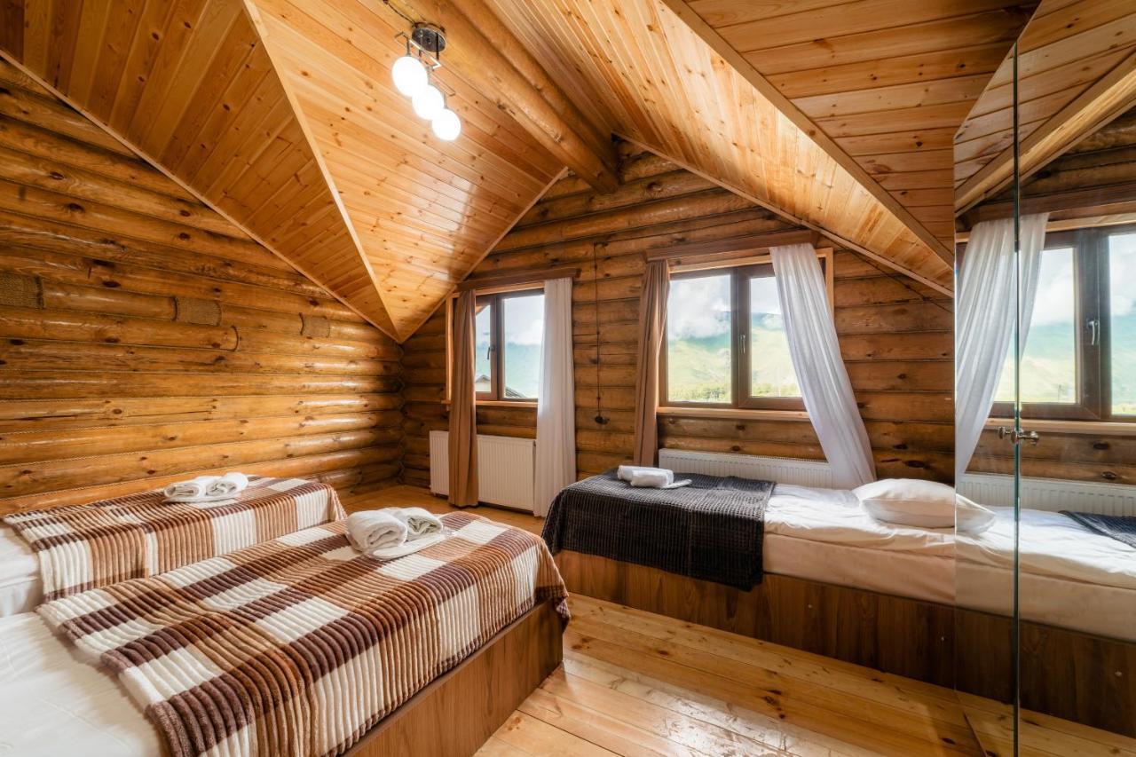 Snow Time Eco Chalet Гудаури Екстериор снимка